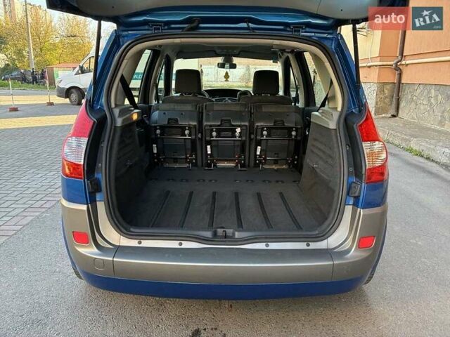 Рено Сценик 2006 в Луцке на Automoto.ua Синий Рено Сценик, объемом двигателя 1.6 л и пробегом 125 тыс. км за 5550 $, фото 15 на Automoto.ua