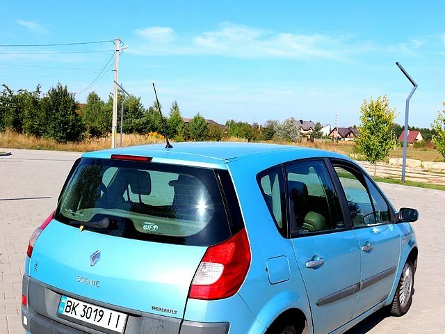 Рено Сценик 2006 в Здолбунове на Automoto.ua Синий Рено Сценик, объемом двигателя 1.6 л и пробегом 245 тыс. км за 4800 $, фото 5 на Automoto.ua