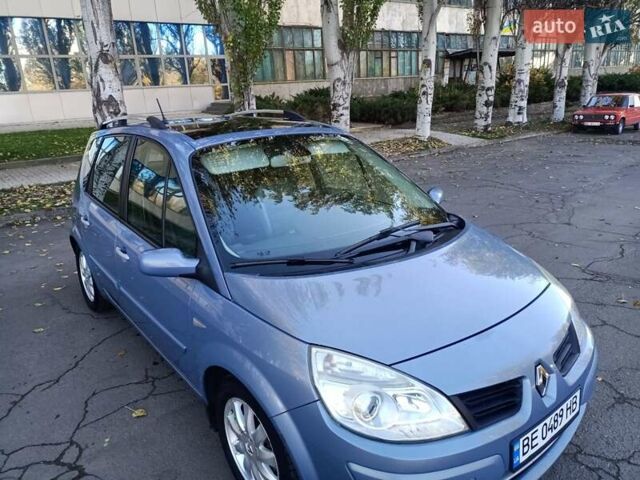 Рено Сценик 2006 в Николаеве на Automoto.ua Синий Рено Сценик, объемом двигателя 1.6 л и пробегом 276 тыс. км за 4800 $, фото 2 на Automoto.ua