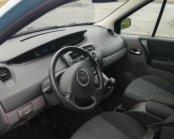 Синій Рено Сценік, об'ємом двигуна 1.6 л та пробігом 187 тис. км за 5650 $, фото 6 на Automoto.ua