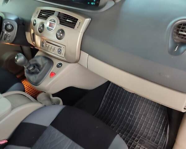 Синій Рено Сценік, об'ємом двигуна 1.46 л та пробігом 388 тис. км за 4900 $, фото 18 на Automoto.ua