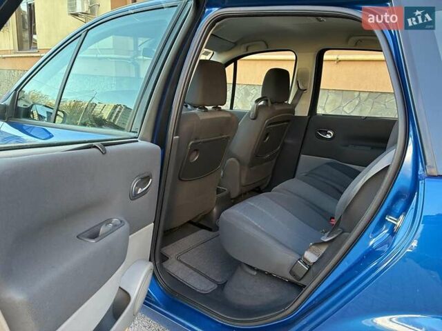 Рено Сценик 2006 в Луцке на Automoto.ua Синий Рено Сценик, объемом двигателя 1.6 л и пробегом 125 тыс. км за 5550 $, фото 31 на Automoto.ua