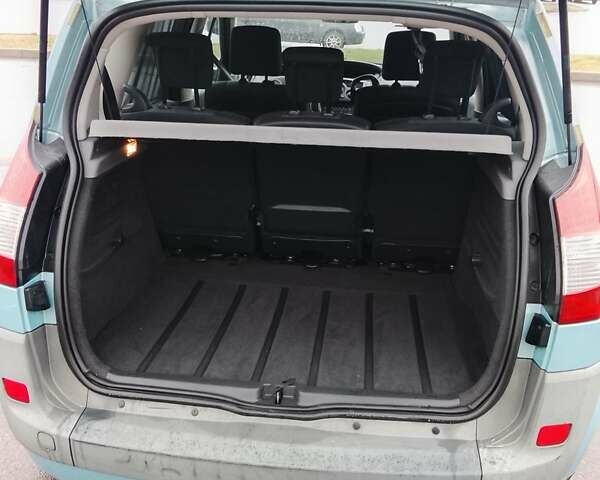 Синій Рено Сценік, об'ємом двигуна 1.6 л та пробігом 187 тис. км за 5650 $, фото 5 на Automoto.ua