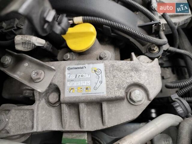 Синій Рено Сценік, об'ємом двигуна 2 л та пробігом 193 тис. км за 6100 $, фото 19 на Automoto.ua