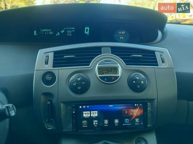 Рено Сценик 2006 в Николаеве на Automoto.ua Синий Рено Сценик, объемом двигателя 1.6 л и пробегом 276 тыс. км за 4800 $, фото 29 на Automoto.ua