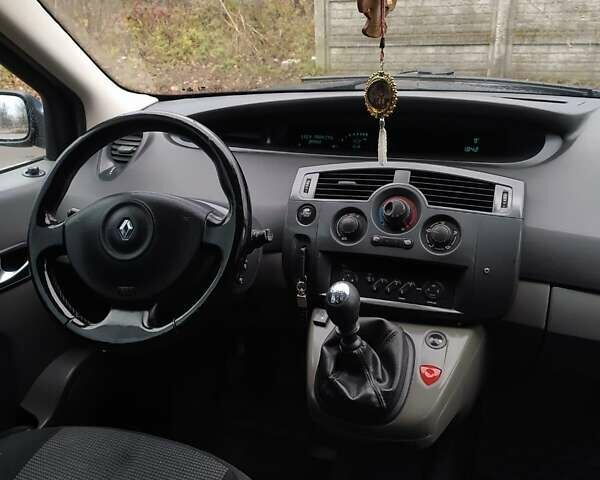 Синий Рено Сценик, объемом двигателя 1.6 л и пробегом 324 тыс. км за 5000 $, фото 7 на Automoto.ua