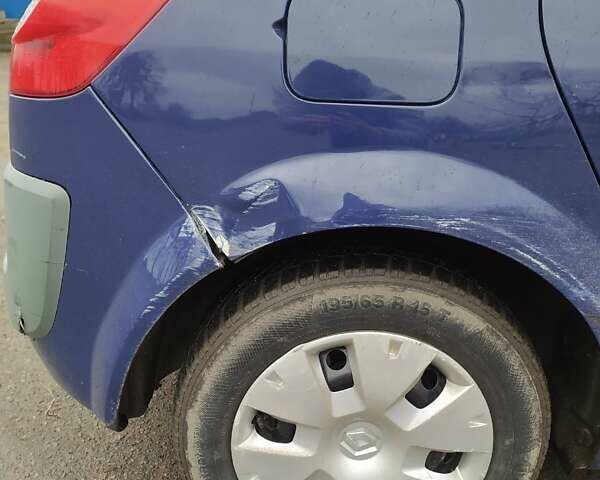 Синий Рено Сценик, объемом двигателя 1.6 л и пробегом 324 тыс. км за 5000 $, фото 11 на Automoto.ua