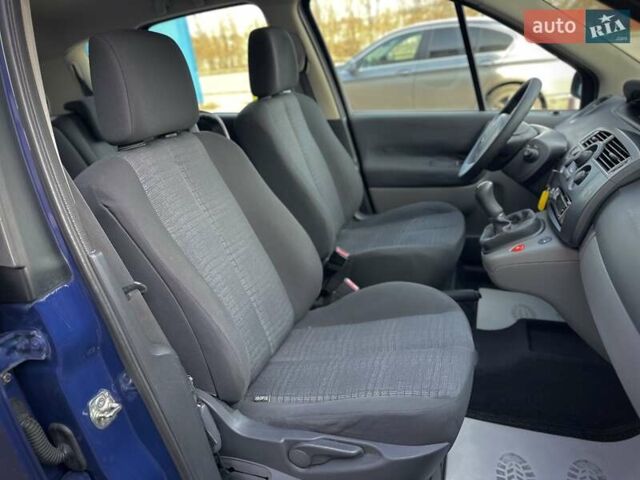 Синий Рено Сценик, объемом двигателя 1.5 л и пробегом 176 тыс. км за 6500 $, фото 73 на Automoto.ua