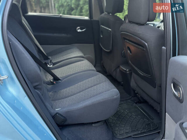 Синій Рено Сценік, об'ємом двигуна 2 л та пробігом 184 тис. км за 5200 $, фото 11 на Automoto.ua