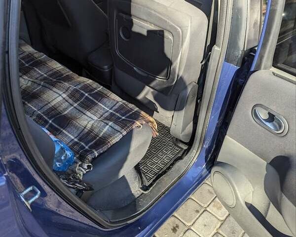 Синий Рено Сценик, объемом двигателя 1.5 л и пробегом 265 тыс. км за 4000 $, фото 5 на Automoto.ua