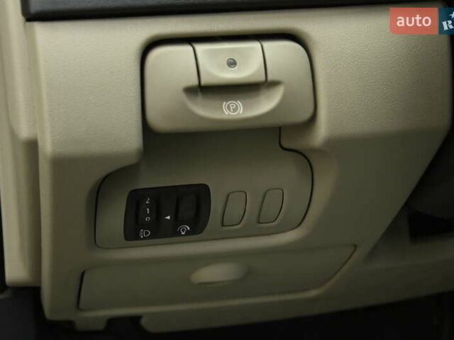 Рено Сценик 2007 в Бердичеве на Automoto.ua Синий Рено Сценик, объемом двигателя 2 л и пробегом 291 тыс. км за 5999 $, фото 16 на Automoto.ua