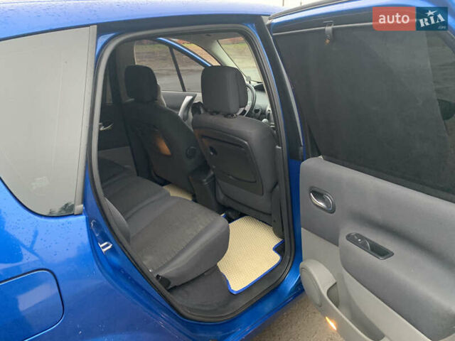 Синий Рено Сценик, объемом двигателя 1.6 л и пробегом 250 тыс. км за 4900 $, фото 11 на Automoto.ua