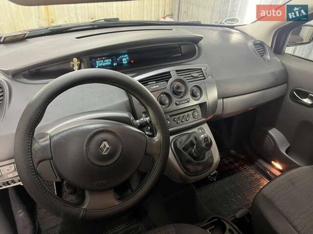 Синий Рено Сценик, объемом двигателя 1.5 л и пробегом 311 тыс. км за 5200 $, фото 4 на Automoto.ua