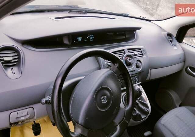 Синій Рено Сценік, об'ємом двигуна 1.87 л та пробігом 270 тис. км за 5100 $, фото 12 на Automoto.ua