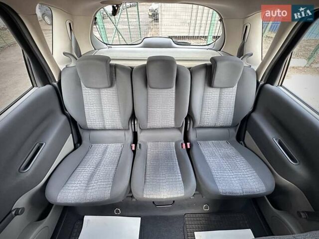 Синий Рено Сценик, объемом двигателя 1.5 л и пробегом 176 тыс. км за 6500 $, фото 10 на Automoto.ua