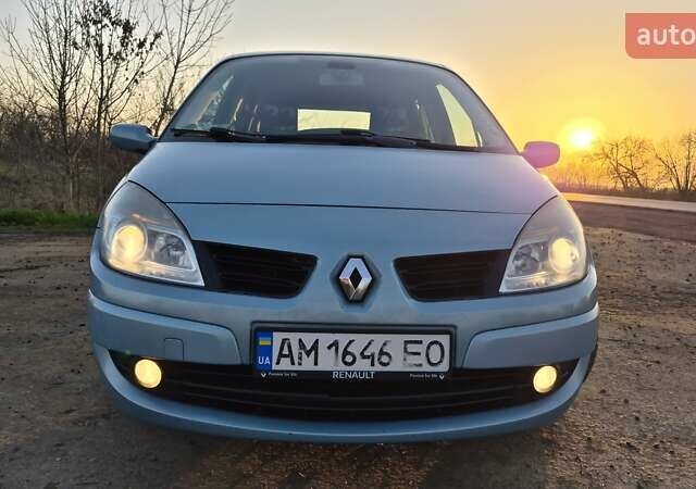 Синий Рено Сценик, объемом двигателя 1.6 л и пробегом 179 тыс. км за 4800 $, фото 2 на Automoto.ua
