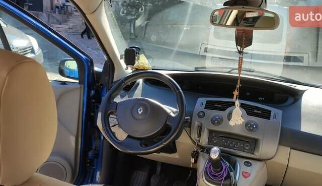 Синий Рено Сценик, объемом двигателя 1.6 л и пробегом 211 тыс. км за 4600 $, фото 13 на Automoto.ua