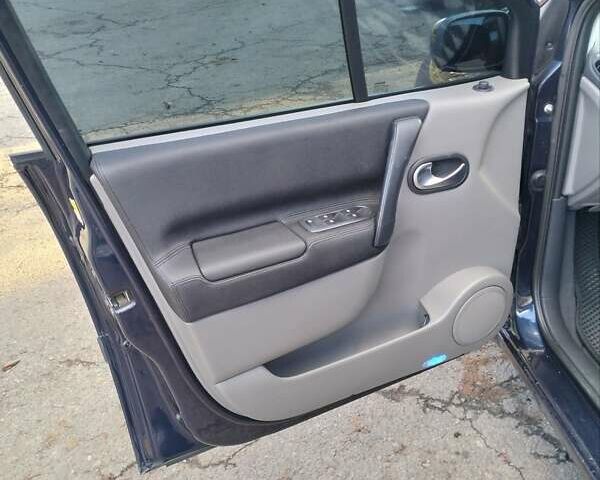 Синій Рено Сценік, об'ємом двигуна 1.6 л та пробігом 265 тис. км за 5150 $, фото 15 на Automoto.ua