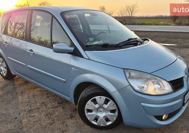 Синий Рено Сценик, объемом двигателя 1.6 л и пробегом 179 тыс. км за 4800 $, фото 8 на Automoto.ua