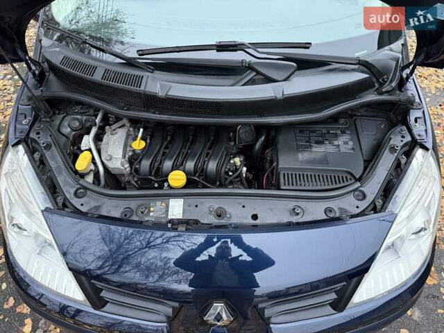 Синій Рено Сценік, об'ємом двигуна 1.6 л та пробігом 229 тис. км за 5999 $, фото 86 на Automoto.ua