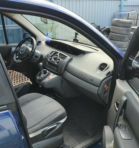 Синий Рено Сценик, объемом двигателя 1.5 л и пробегом 297 тыс. км за 5500 $, фото 8 на Automoto.ua