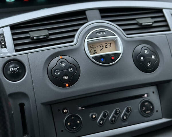 Синій Рено Сценік, об'ємом двигуна 1.6 л та пробігом 229 тис. км за 5999 $, фото 54 на Automoto.ua