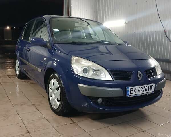 Синий Рено Сценик, объемом двигателя 1.87 л и пробегом 272 тыс. км за 4799 $, фото 5 на Automoto.ua