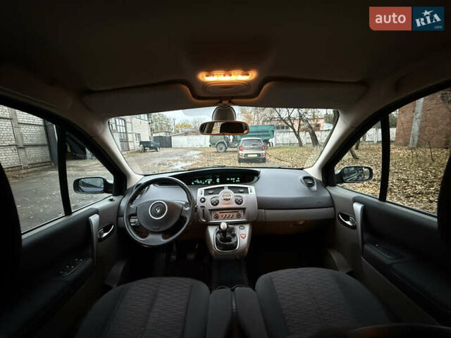 Синій Рено Сценік, об'ємом двигуна 1.6 л та пробігом 229 тис. км за 5999 $, фото 64 на Automoto.ua