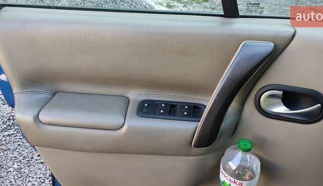 Синий Рено Сценик, объемом двигателя 1.6 л и пробегом 211 тыс. км за 4600 $, фото 8 на Automoto.ua