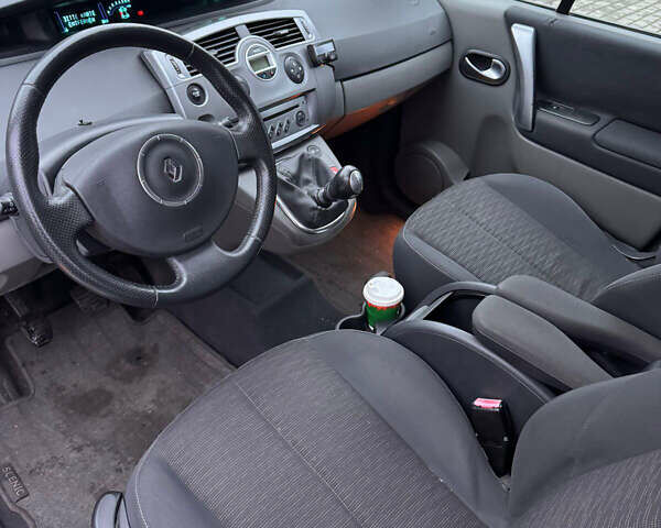 Синій Рено Сценік, об'ємом двигуна 1.6 л та пробігом 220 тис. км за 4899 $, фото 8 на Automoto.ua