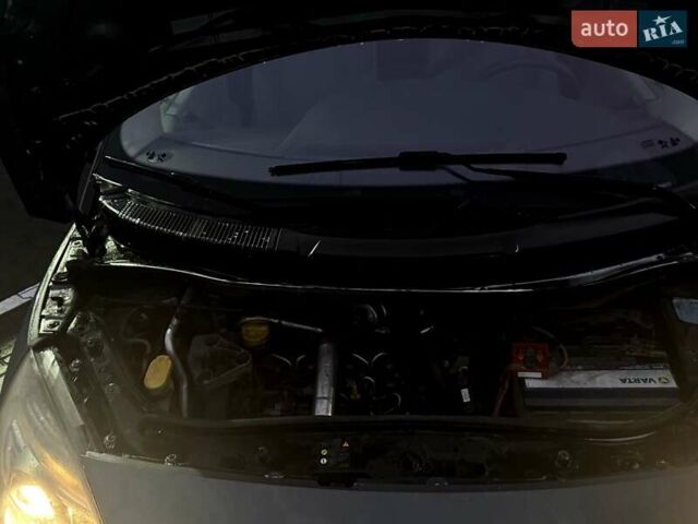 Синий Рено Сценик, объемом двигателя 1.5 л и пробегом 225 тыс. км за 4370 $, фото 16 на Automoto.ua