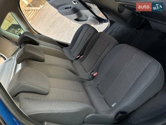 Синій Рено Сценік, об'ємом двигуна 1.6 л та пробігом 151 тис. км за 5699 $, фото 25 на Automoto.ua