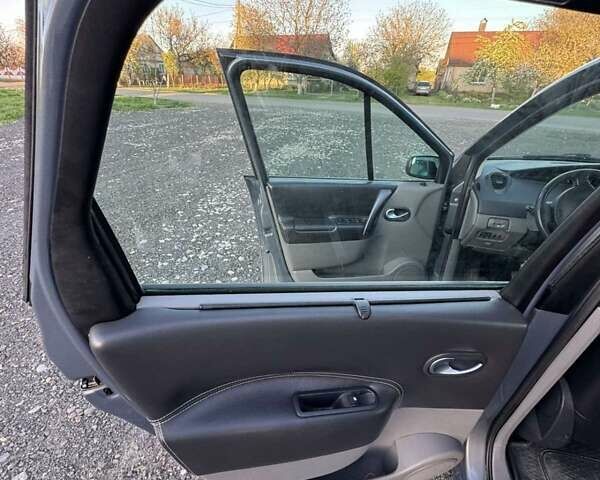 Синий Рено Сценик, объемом двигателя 1.6 л и пробегом 207 тыс. км за 5300 $, фото 5 на Automoto.ua