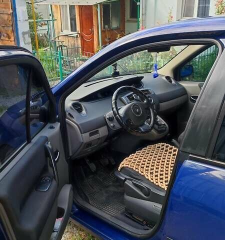 Синий Рено Сценик, объемом двигателя 1.5 л и пробегом 297 тыс. км за 5500 $, фото 10 на Automoto.ua