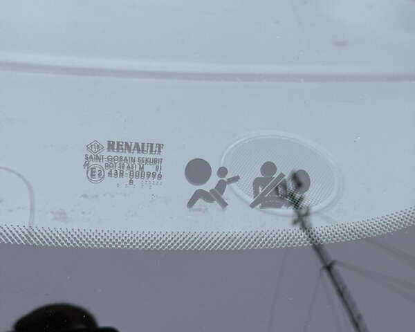 Синій Рено Сценік, об'ємом двигуна 1.6 л та пробігом 229 тис. км за 5999 $, фото 18 на Automoto.ua