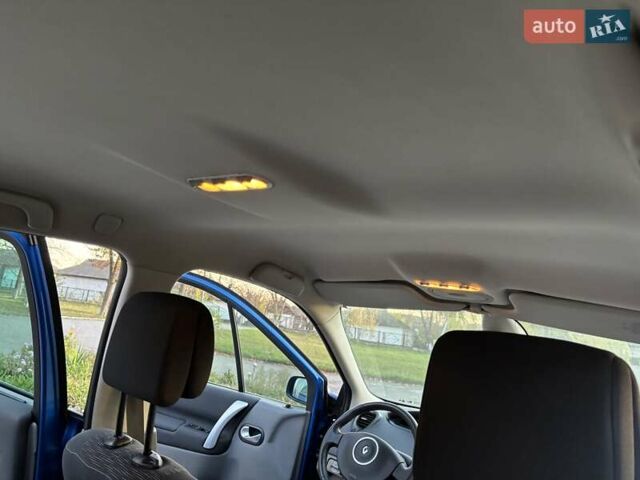Синій Рено Сценік, об'ємом двигуна 1.6 л та пробігом 151 тис. км за 5699 $, фото 27 на Automoto.ua