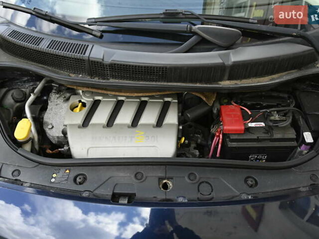 Рено Сценик 2007 в Бердичеве на Automoto.ua Синий Рено Сценик, объемом двигателя 2 л и пробегом 291 тыс. км за 5999 $, фото 12 на Automoto.ua