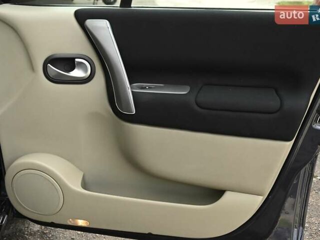 Рено Сценик 2007 в Бердичеве на Automoto.ua Синий Рено Сценик, объемом двигателя 2 л и пробегом 291 тыс. км за 5999 $, фото 34 на Automoto.ua