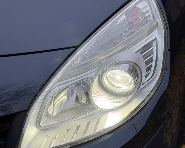 Синій Рено Сценік, об'ємом двигуна 1.6 л та пробігом 229 тис. км за 5999 $, фото 10 на Automoto.ua