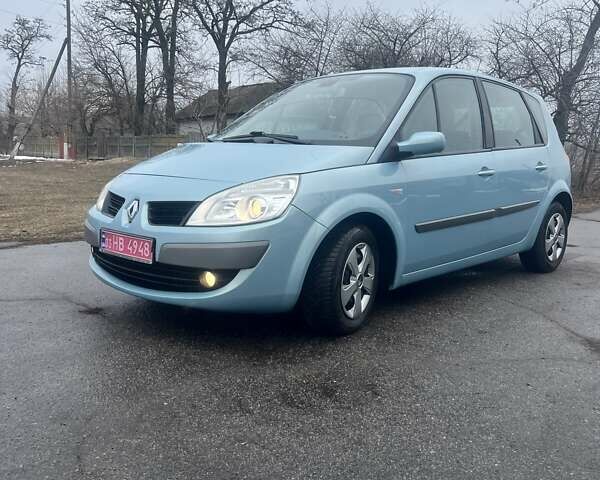 Синий Рено Сценик, объемом двигателя 0 л и пробегом 168 тыс. км за 5450 $, фото 1 на Automoto.ua