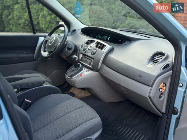 Синій Рено Сценік, об'ємом двигуна 2 л та пробігом 184 тис. км за 5200 $, фото 13 на Automoto.ua