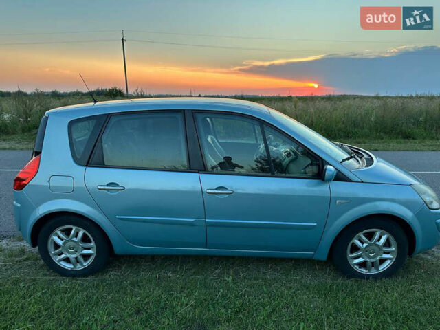 Синий Рено Сценик, объемом двигателя 1.9 л и пробегом 306 тыс. км за 5100 $, фото 4 на Automoto.ua