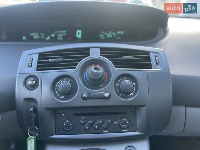 Синій Рено Сценік, об'ємом двигуна 1.6 л та пробігом 117 тис. км за 5900 $, фото 15 на Automoto.ua