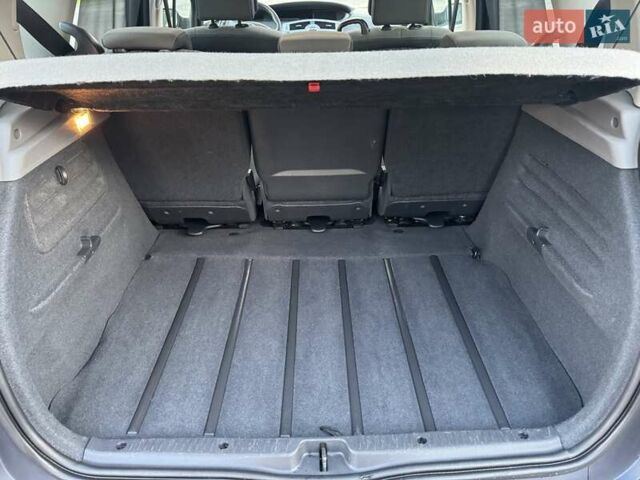 Синій Рено Сценік, об'ємом двигуна 1.6 л та пробігом 204 тис. км за 5650 $, фото 32 на Automoto.ua