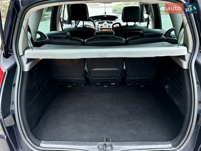 Синий Рено Сценик, объемом двигателя 1.6 л и пробегом 191 тыс. км за 5450 $, фото 27 на Automoto.ua