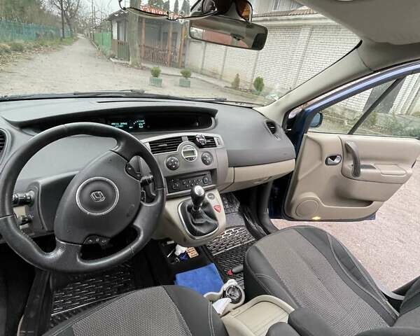 Синій Рено Сценік, об'ємом двигуна 1.5 л та пробігом 303 тис. км за 5300 $, фото 1 на Automoto.ua