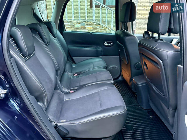 Синий Рено Сценик, объемом двигателя 1.6 л и пробегом 191 тыс. км за 5450 $, фото 29 на Automoto.ua