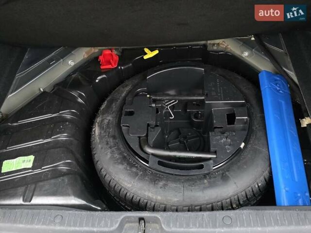 Синий Рено Сценик, объемом двигателя 1.6 л и пробегом 209 тыс. км за 5350 $, фото 28 на Automoto.ua