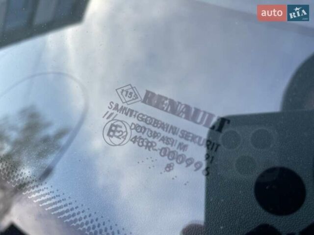 Синій Рено Сценік, об'ємом двигуна 1.6 л та пробігом 117 тис. км за 5900 $, фото 63 на Automoto.ua