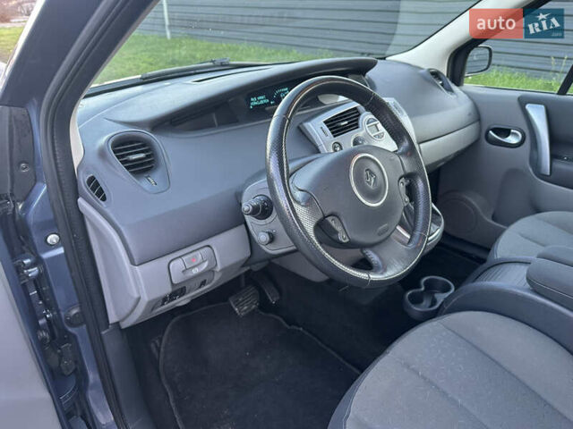 Синий Рено Сценик, объемом двигателя 2 л и пробегом 245 тыс. км за 5900 $, фото 15 на Automoto.ua
